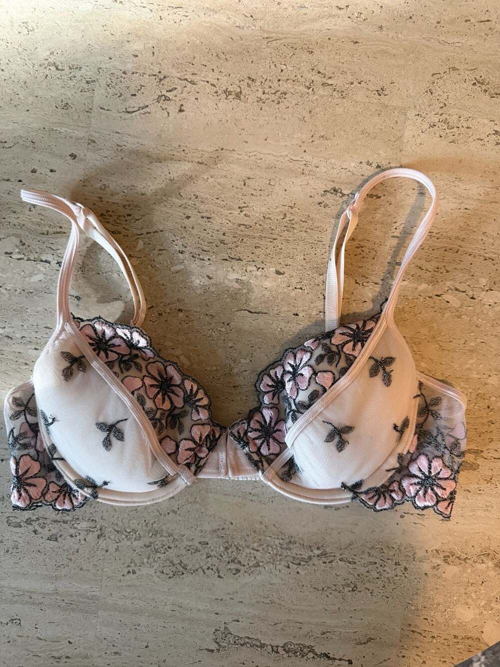Victoria's Secret Dream Angels Embroidered Floral Mesh Balconette Bra, 32B